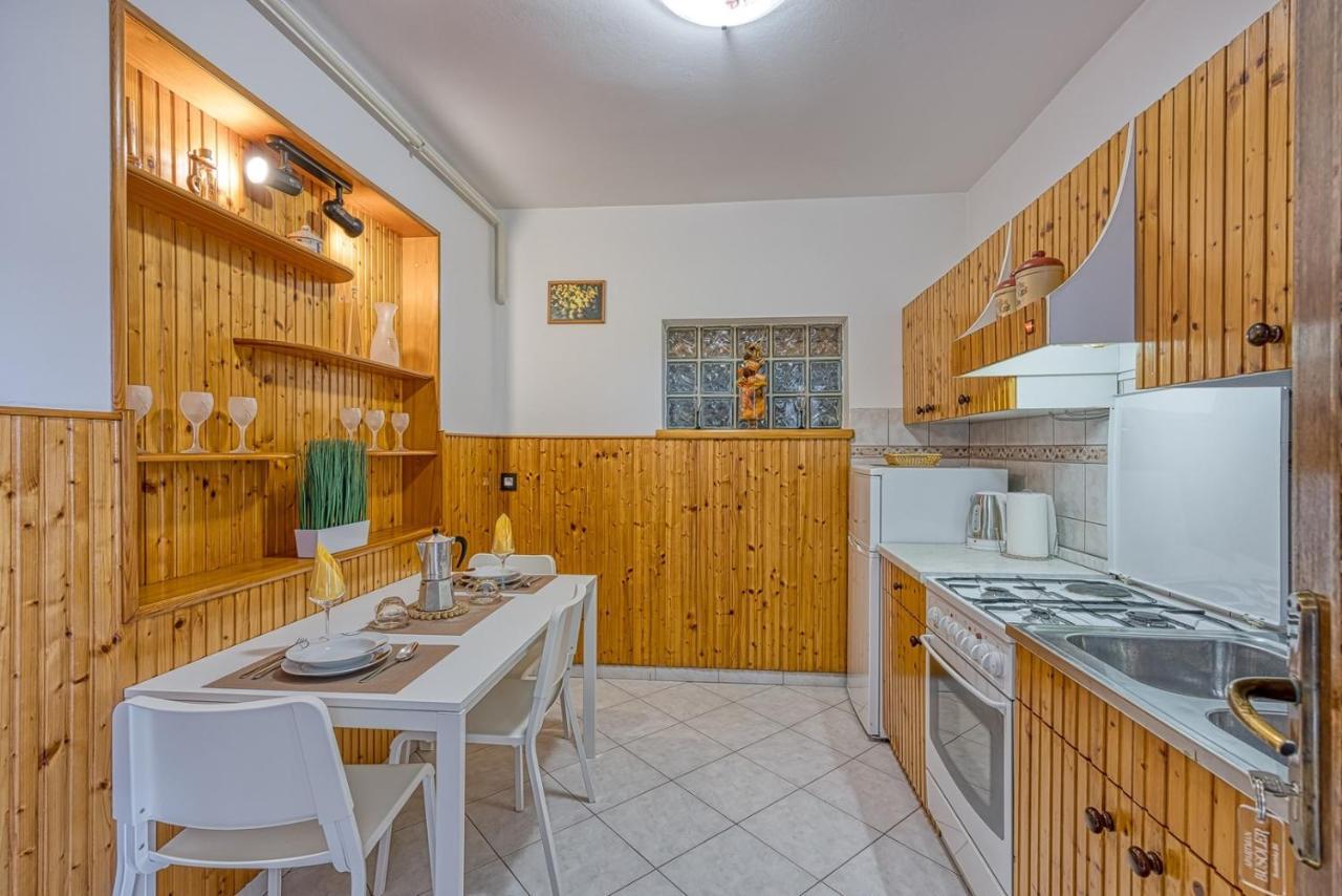 Studio Marija Busoler Pula Dış mekan fotoğraf