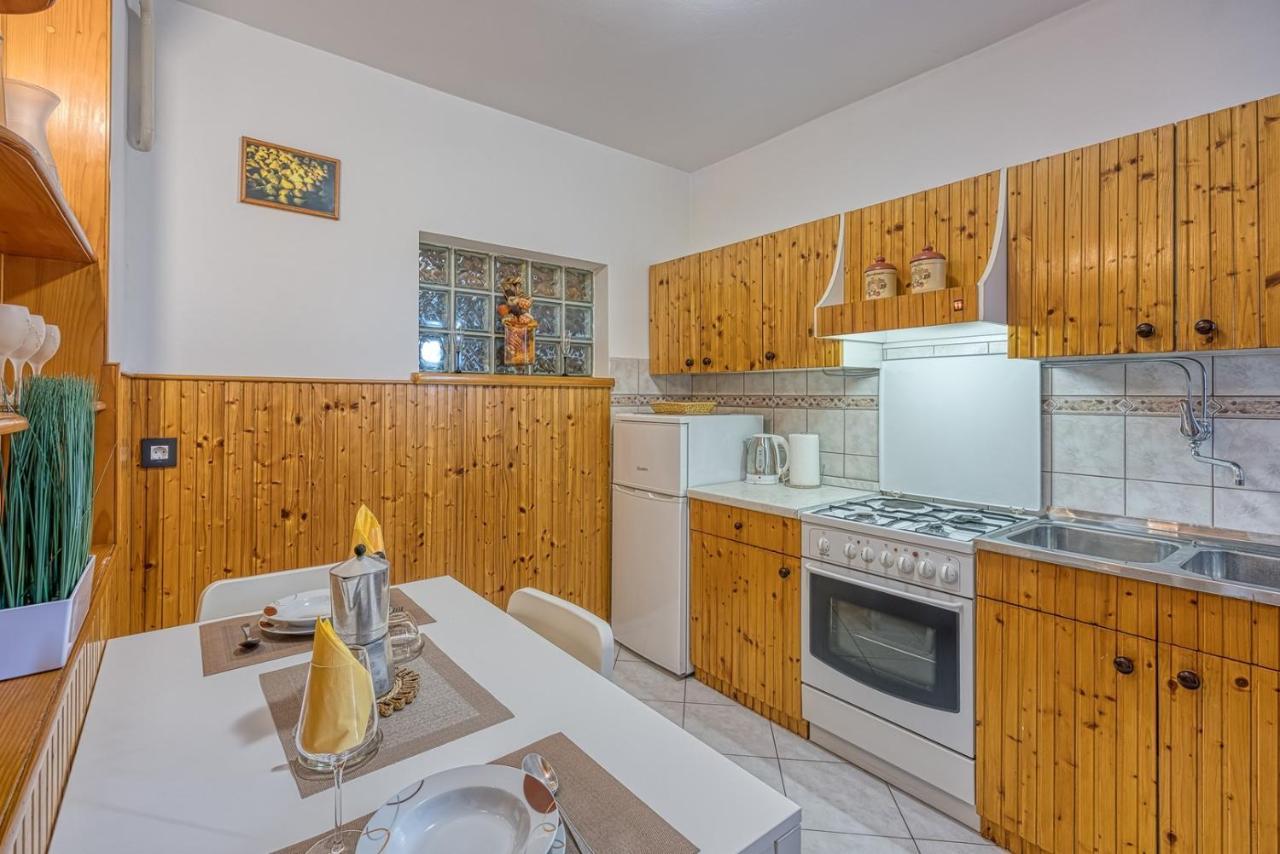 Studio Marija Busoler Pula Dış mekan fotoğraf